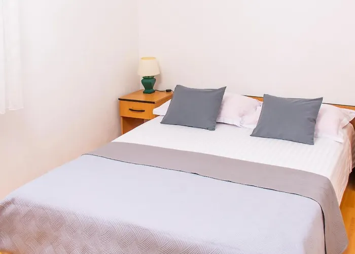 Planikovica Apartamento *